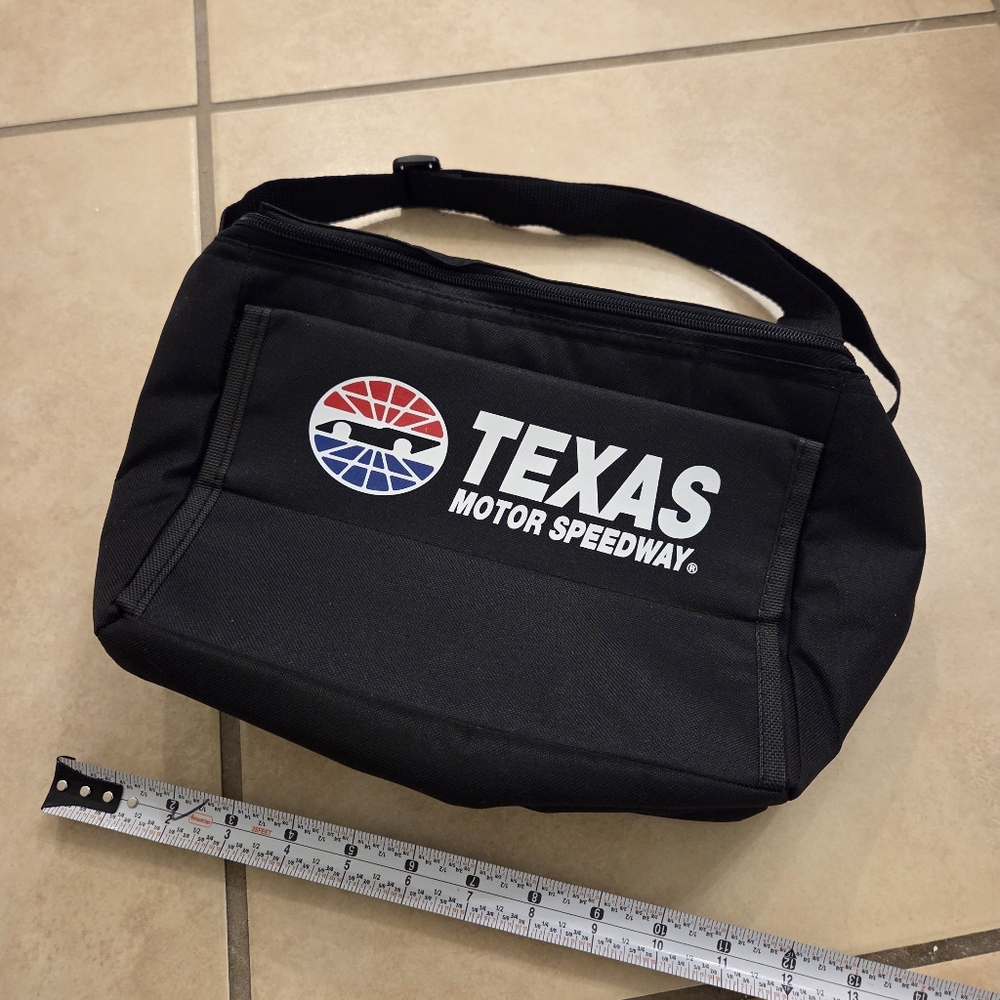Texas Motor Speedway Lunch Box Black Men's Bag Beer Cooler